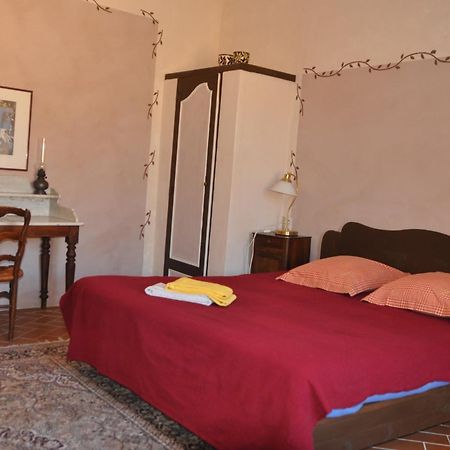 ホテル Le Relais Des Baronnies Montjay  エクステリア 写真