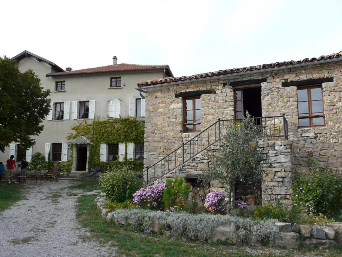 ホテル Le Relais Des Baronnies Montjay  エクステリア 写真