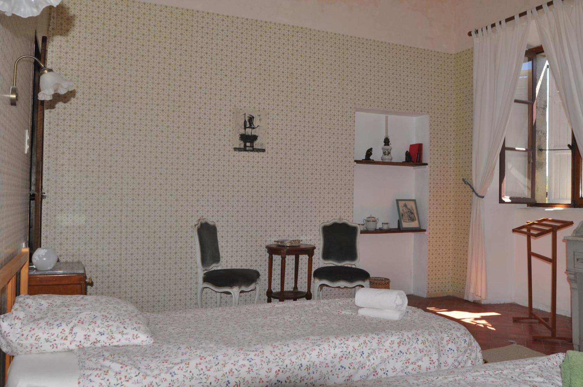 ホテル Le Relais Des Baronnies Montjay  エクステリア 写真