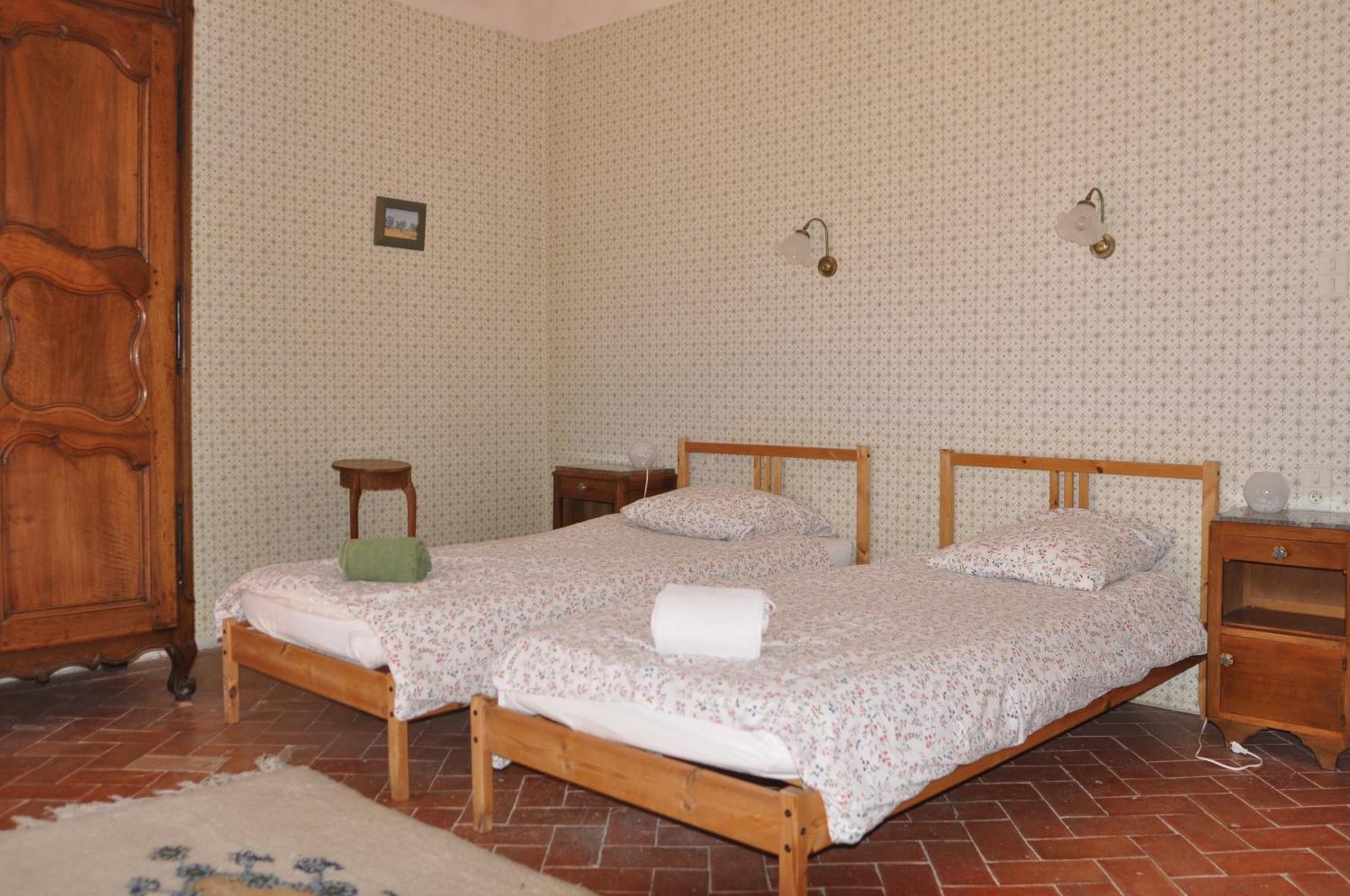 ホテル Le Relais Des Baronnies Montjay  エクステリア 写真